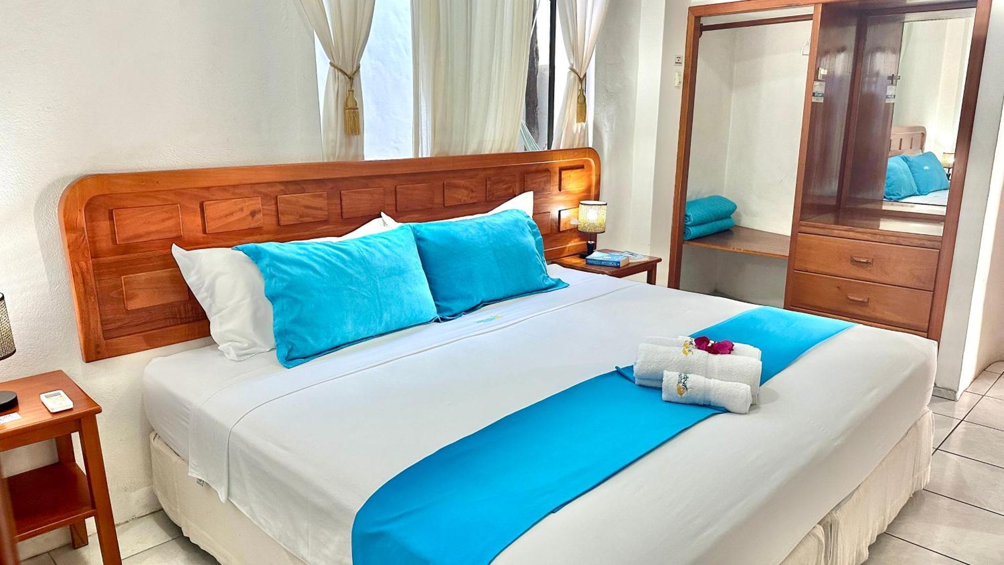 Hostal Suenos Silvestres Puerto Ayora  Ngoại thất bức ảnh