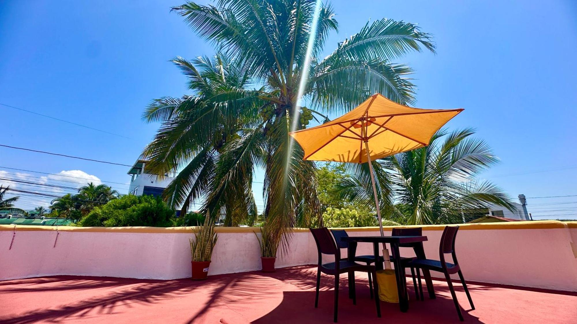 Hostal Suenos Silvestres Puerto Ayora  Ngoại thất bức ảnh