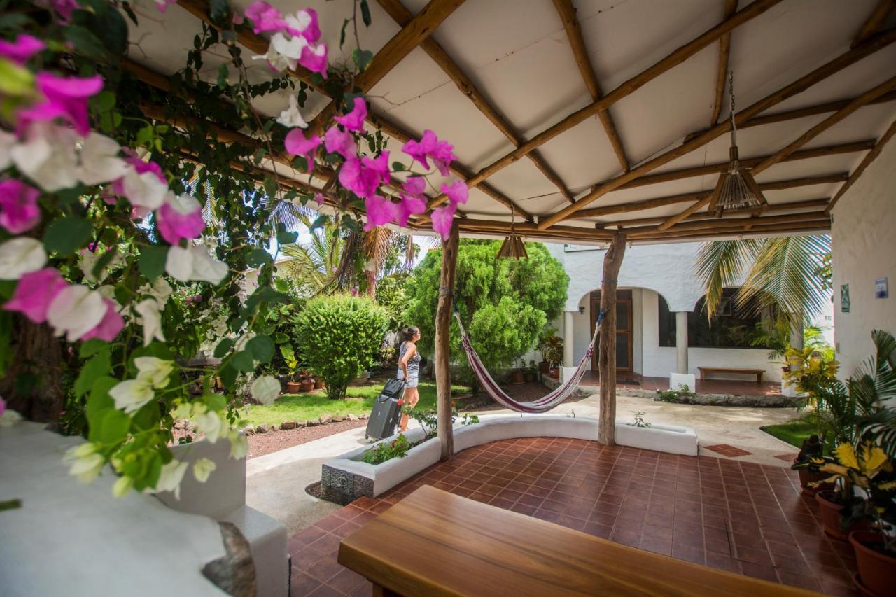 Hostal Suenos Silvestres Puerto Ayora  Ngoại thất bức ảnh